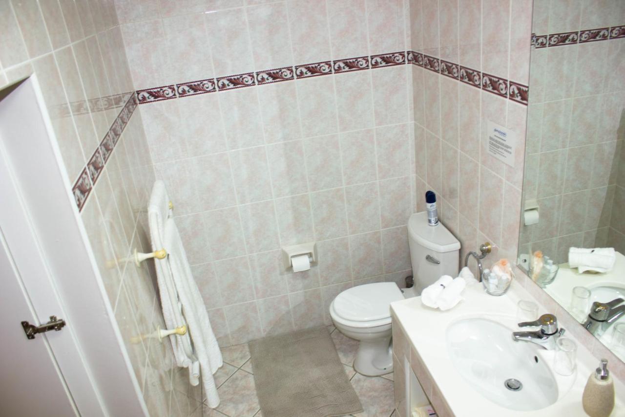 Glenfinnan Guest House Langebaan Bagian luar foto